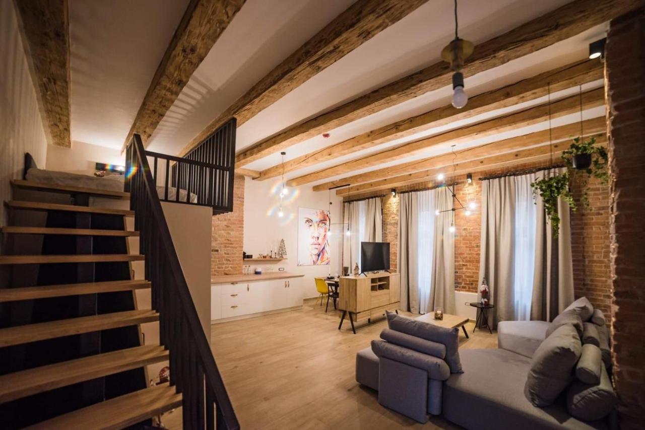 Casa Verde - Brasov Homes Экстерьер фото